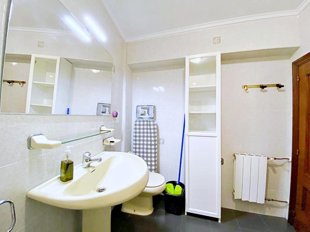 Apartamentos Milan 1 Wifi Y Parking Gratuito 오비에도 외부 사진